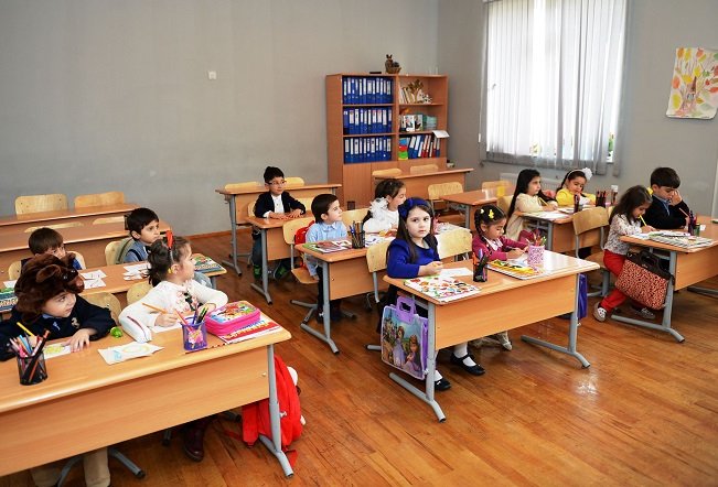 Məktəblərdə bayram tətilinin tarixləri açıqlanıb